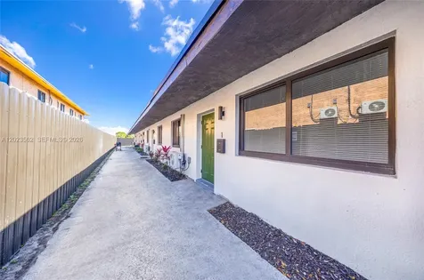 920 NW 8th Avenue Pompano Beach FL 33060