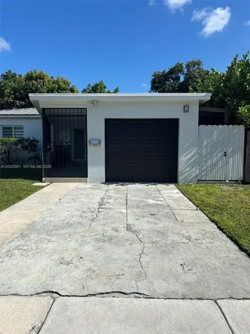 1648 SW 13th Street Miami FL 33145