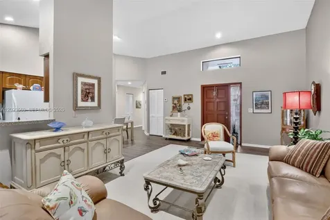 369 NW 97th Avenue Plantation FL 33324