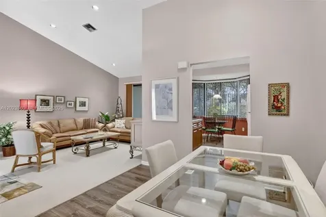 369 NW 97th Avenue Plantation FL 33324