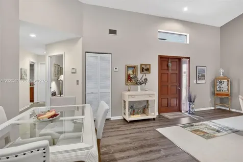 369 NW 97th Avenue Plantation FL 33324