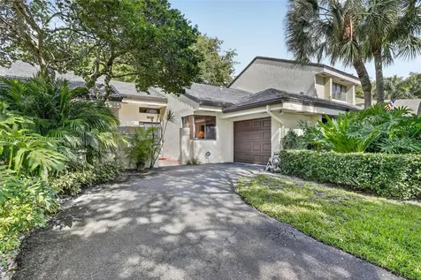 369 NW 97th Avenue Plantation FL 33324
