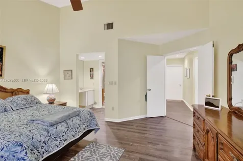 369 NW 97th Avenue Plantation FL 33324