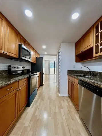 7451 NW 16th Street Plantation FL 33313