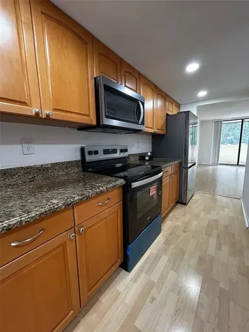 7451 NW 16th Street Plantation FL 33313