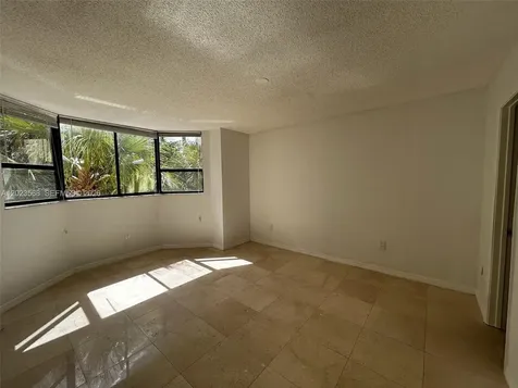 7451 NW 16th Street Plantation FL 33313