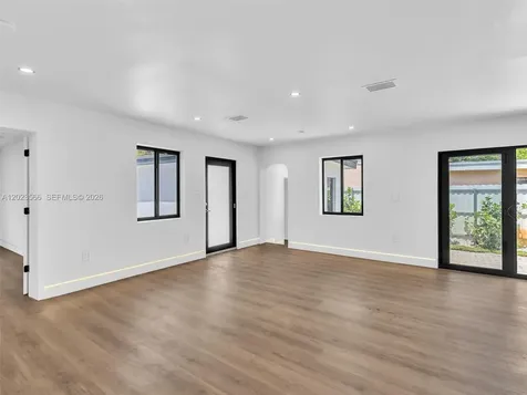 125 NW 122nd Street North Miami FL 33168