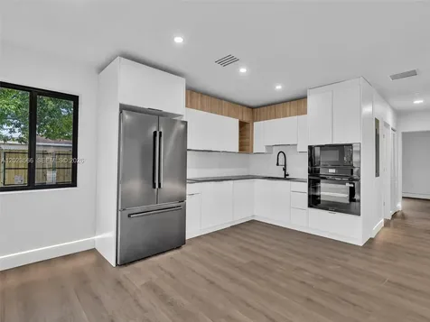 125 NW 122nd Street North Miami FL 33168