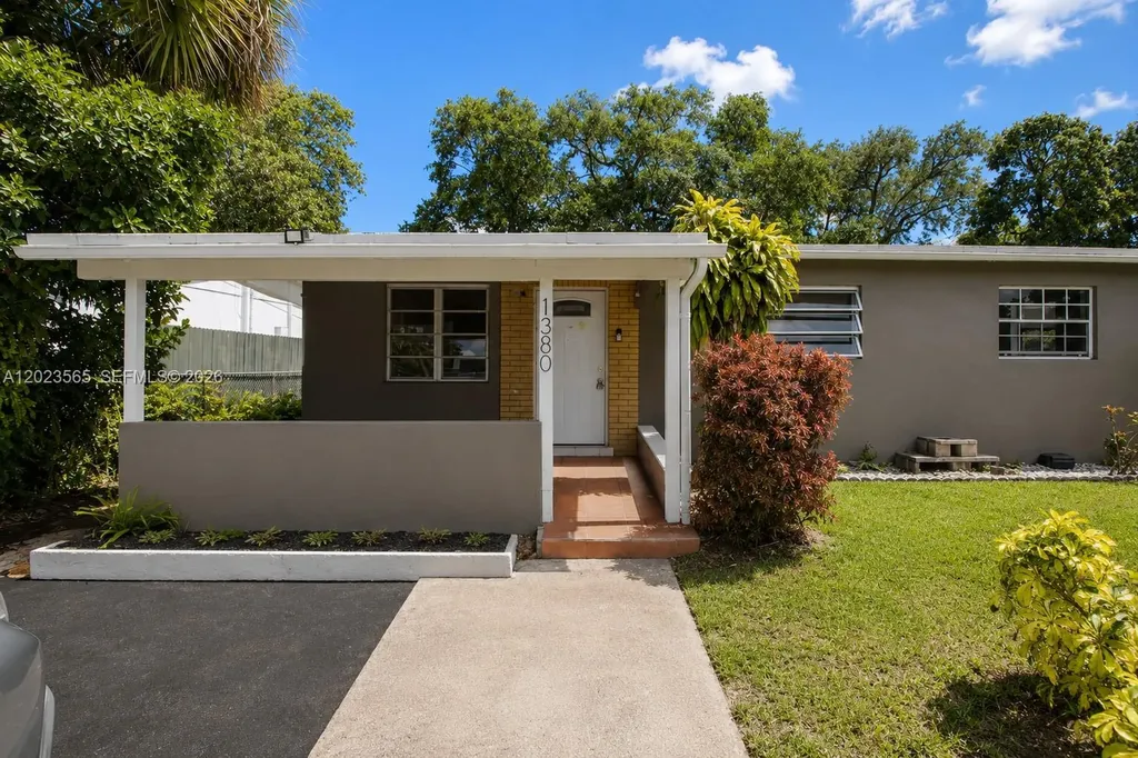 1380 NE 153rd Street North Miami Beach FL 33162