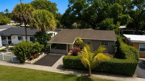 1380 NE 153rd Street North Miami Beach FL 33162