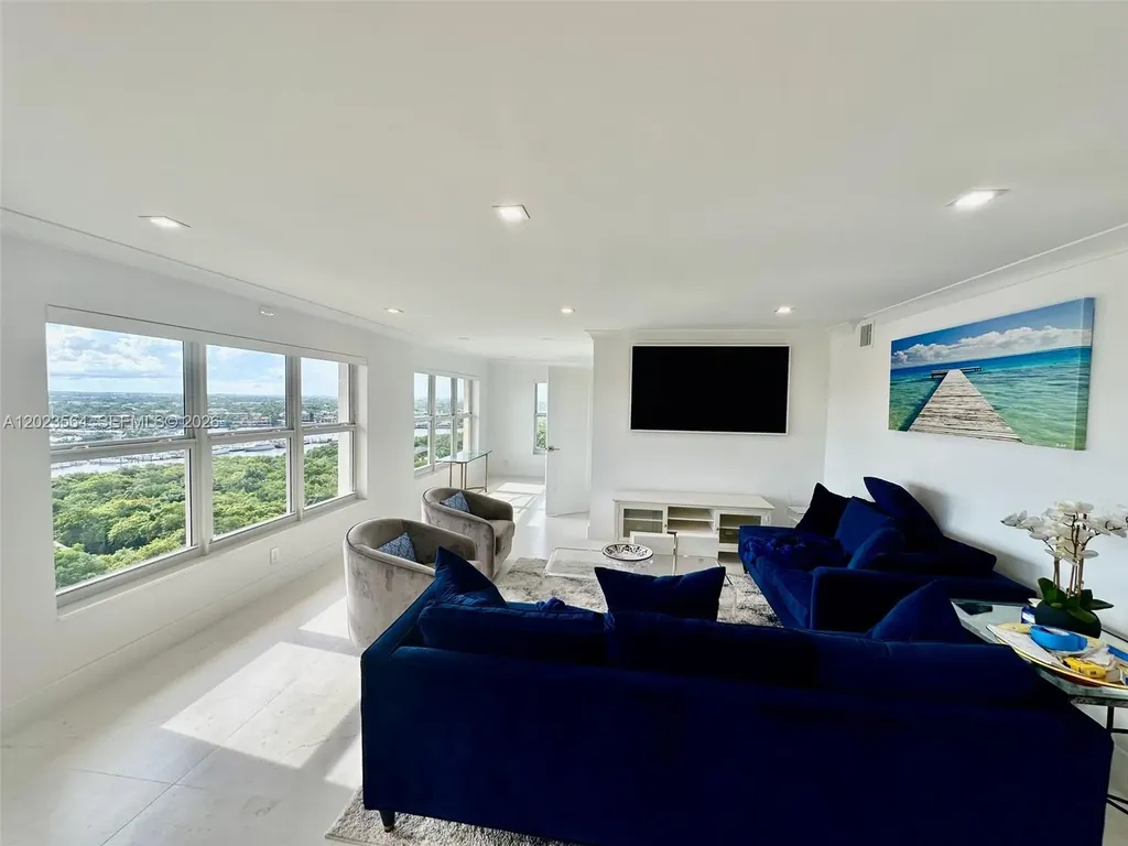 3000 E Sunrise Boulevard Fort Lauderdale FL 33304