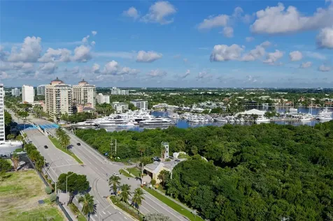 3000 E Sunrise Boulevard Fort Lauderdale FL 33304