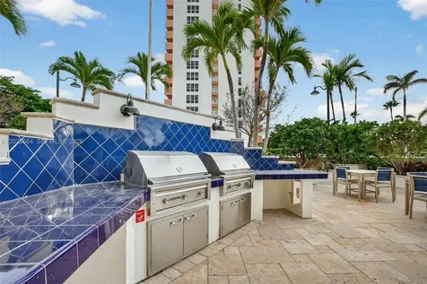 3000 E Sunrise Boulevard Fort Lauderdale FL 33304