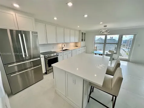 3000 E Sunrise Boulevard Fort Lauderdale FL 33304