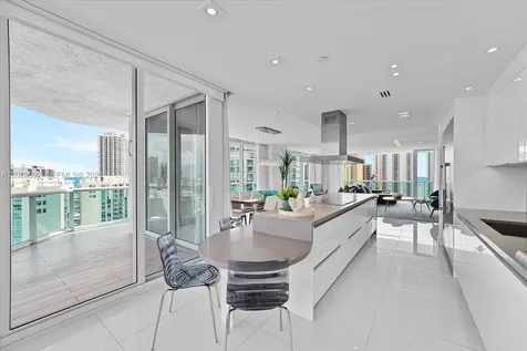 16500 Collins Avenue Sunny Isles Beach FL 33160