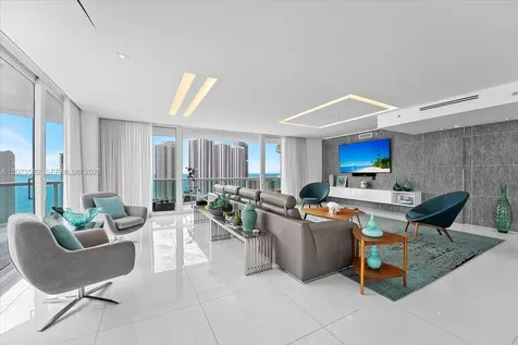 16500 Collins Avenue Sunny Isles Beach FL 33160