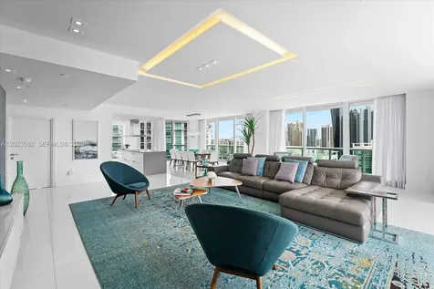 16500 Collins Avenue Sunny Isles Beach FL 33160