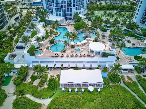 18001 Collins Avenue Sunny Isles Beach FL 33160