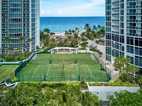 18001 Collins Avenue Sunny Isles Beach FL 33160
