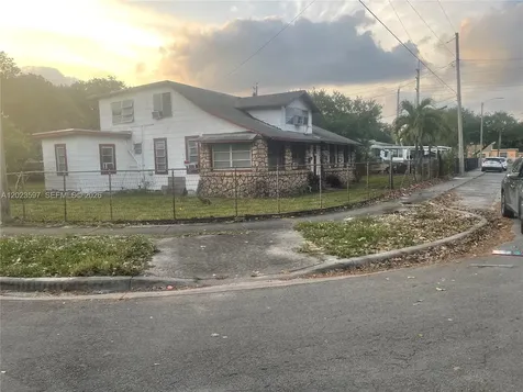 5700 NW 9th Avenue Miami FL 33127
