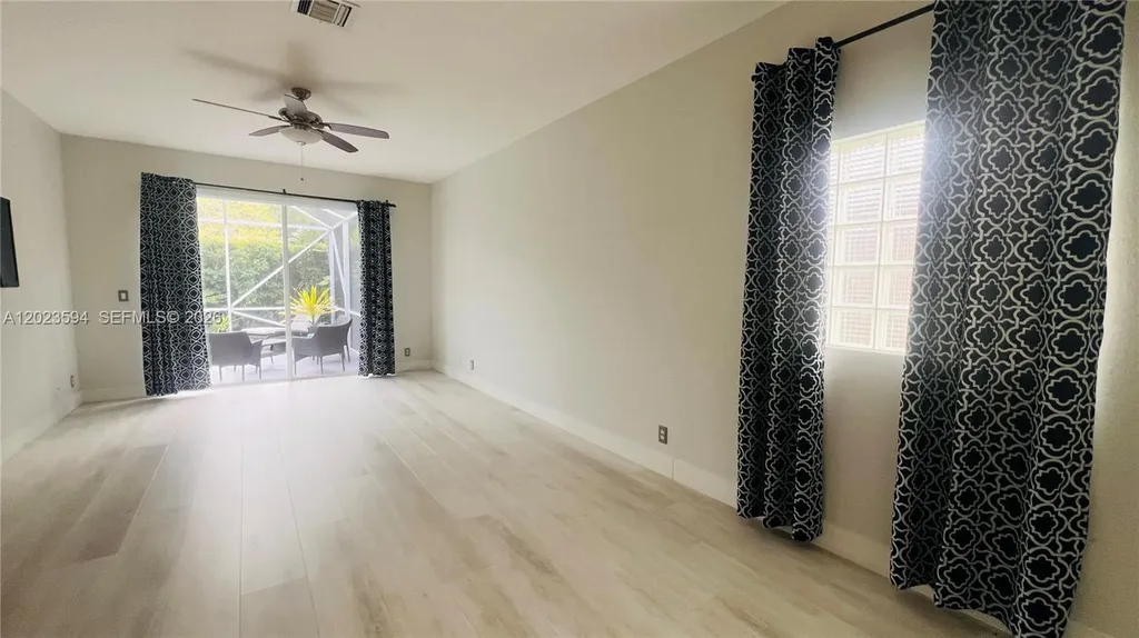 12046 NW 47th Coral Springs FL 33076