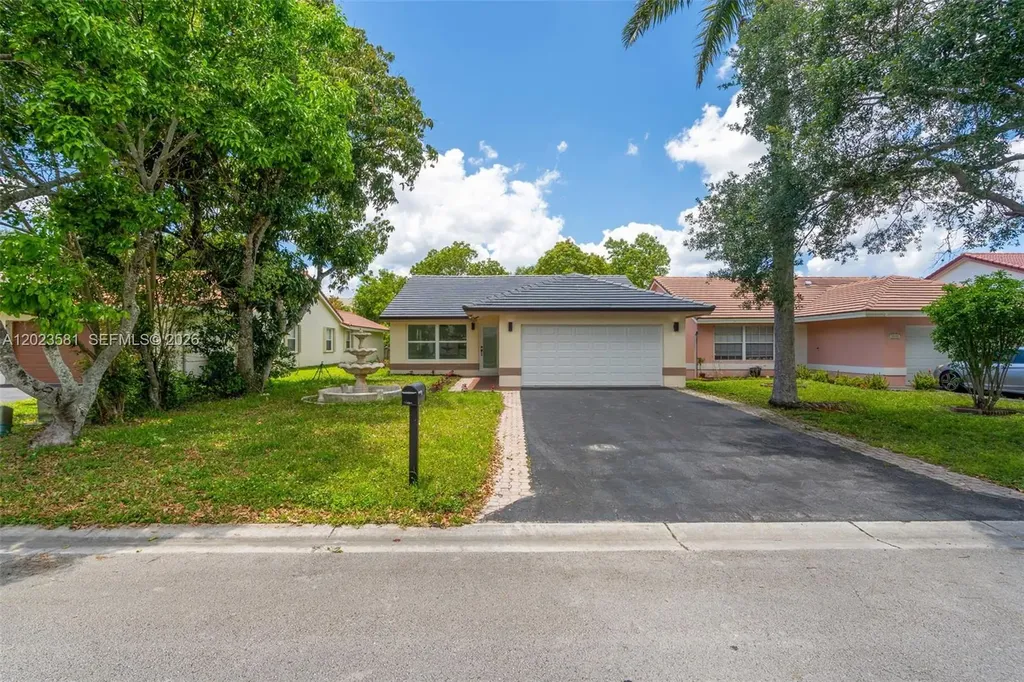 2828 NW 95th Avenue Coral Springs FL 33065