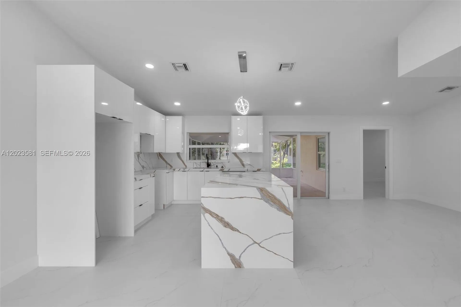 2828 NW 95th Avenue Coral Springs FL 33065