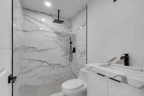 2828 NW 95th Avenue Coral Springs FL 33065