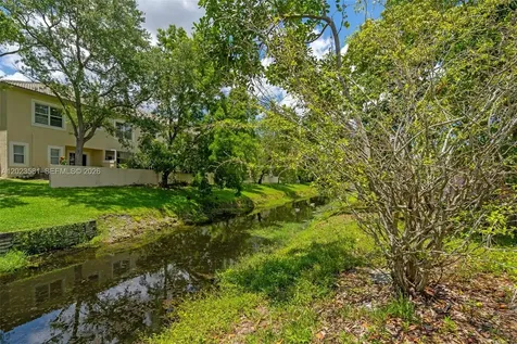 2828 NW 95th Avenue Coral Springs FL 33065