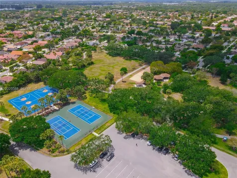 275 NW 36th Avenue Deerfield Beach FL 33442