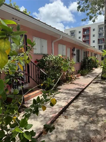 1020 SW 5th Street Miami FL 33130