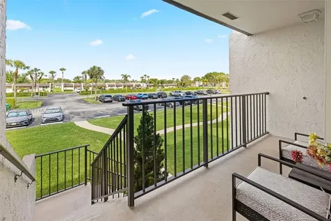 110 Lake Meryl Drive West Palm Beach FL 33411