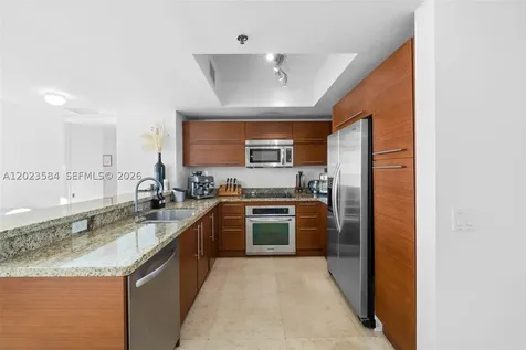 2641 N Flamingo Road Sunrise FL 33323