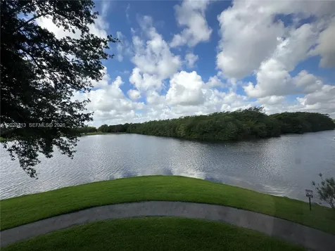 2768 S Carambola Circle S Coconut Creek FL 33066