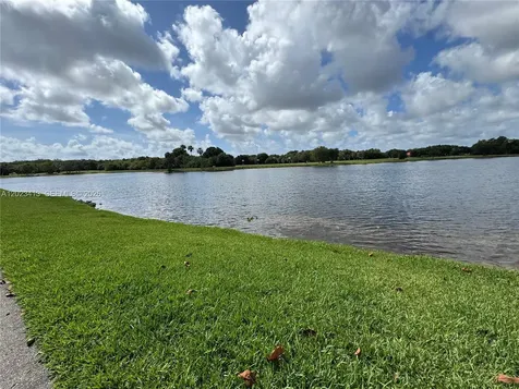 2768 S Carambola Circle S Coconut Creek FL 33066
