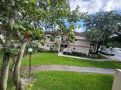 2768 S Carambola Circle S Coconut Creek FL 33066