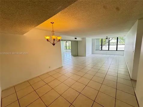 2768 S Carambola Circle S Coconut Creek FL 33066