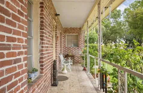 72 Palmetto Drive Miami Springs FL 33166