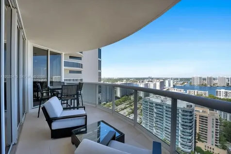 17555 Collins Avenue Sunny Isles Beach FL 33160