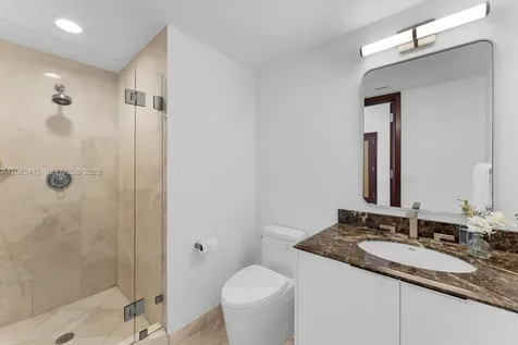 17555 Collins Avenue Sunny Isles Beach FL 33160