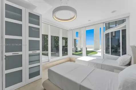 17555 Collins Avenue Sunny Isles Beach FL 33160