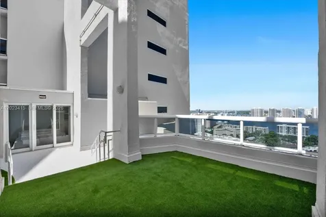 17555 Collins Avenue Sunny Isles Beach FL 33160
