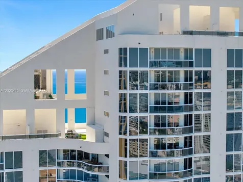 17555 Collins Avenue Sunny Isles Beach FL 33160