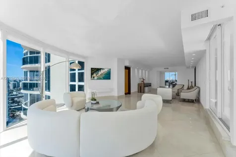 17555 Collins Avenue Sunny Isles Beach FL 33160