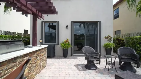 3785 NE 2nd Street Homestead FL 33033