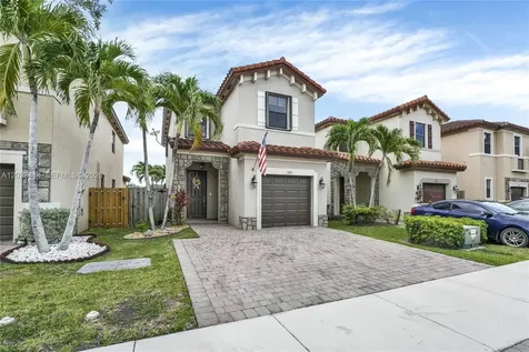 3785 NE 2nd Street Homestead FL 33033