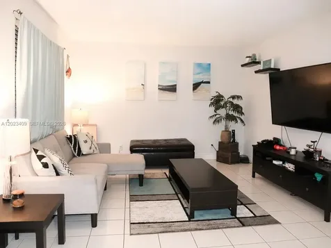 500 NE 2nd Street Dania Beach FL 33004