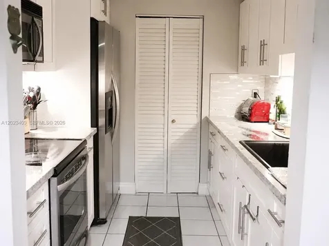 500 NE 2nd Street Dania Beach FL 33004