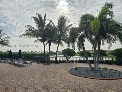 9261 W 33rd Way Hialeah FL 33018