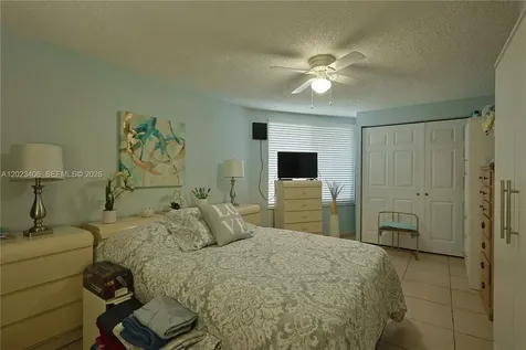 330 W 44th Street Hialeah FL 33012